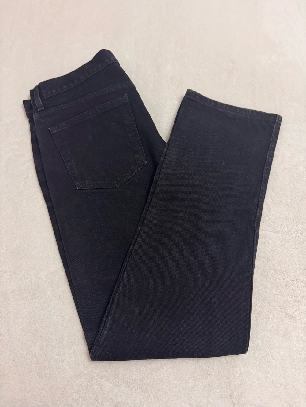 Classic Black Straight-Leg Jeans Men